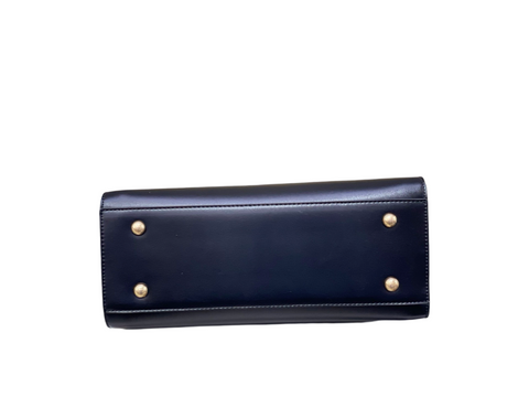 BAGCO Classic Structured Tote – Black Elegance
