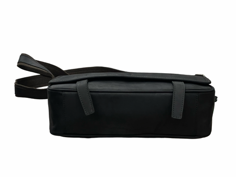 Classic Italian Leather Messenger Bag