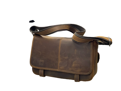 Classic Italian Leather Messenger Bag