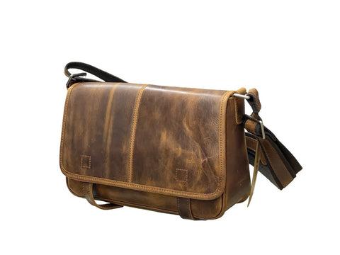 Sovereign Leather Bag: Timeless Utility- Brown